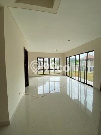 Rumah Mewah Siap Huni LT 250m2 di Cimanggis, Depok Rumah Mewah Siap Huni LT 250m2 di Cimanggis, Depok