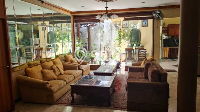 For Sale! Luxury House LT 200m2 Desain Modern di Depok I For Sale! Luxury House LT 200m2 Desain Modern di Depok I