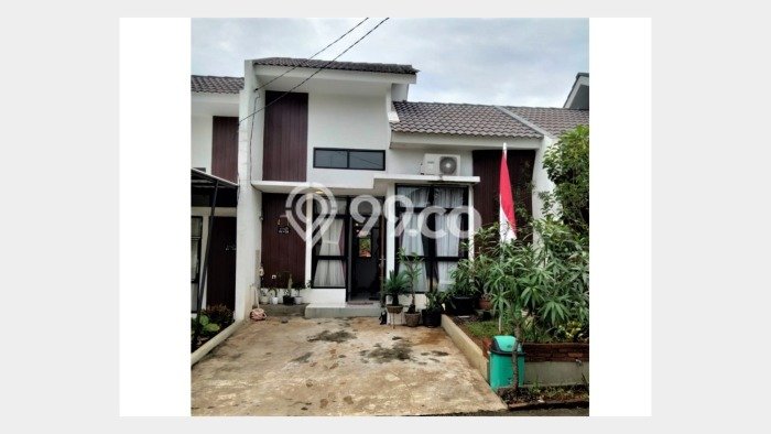 For Sale Rumah 2 Kamar Lokasi Ideal Nyaman dan Strategis di Parung For Sale Rumah 2 Kamar Lokasi Ideal Nyaman dan Strategis di Parung