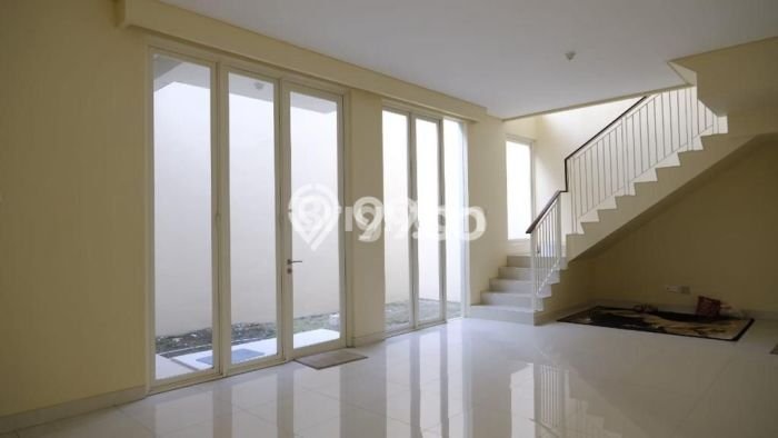 Rumah Elit Modern Siap Huni di Buntaran Surabaya Rumah Elit Modern Siap Huni di Buntaran Surabaya