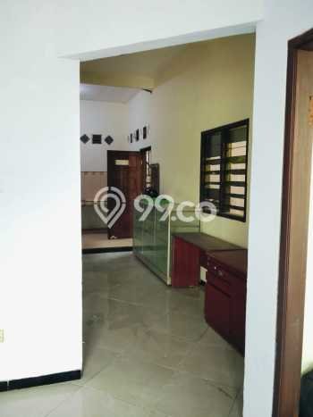 Kos-kosan Dijual di Menganti, Gresik, 5 KT, 5 KM, Bangunan 84m2 Kos-kosan Dijual di Menganti, Gresik, 5 KT, 5 KM, Bangunan 84m2
