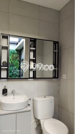 Rumah Modern 2 KT di Citraland Surabaya Rumah Modern 2 KT di Citraland Surabaya