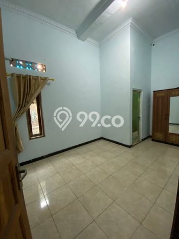 Jual Rumah Bagus Siap Huni LB 210m2 di Kedamean, Gresik Jual Rumah Bagus Siap Huni LB 210m2 di Kedamean, Gresik