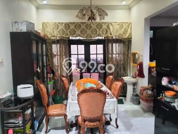 For Sale Rumah Mewah Exclusive di Wiyung, Surabaya For Sale Rumah Mewah Exclusive di Wiyung, Surabaya