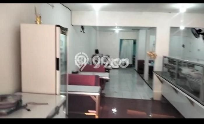 Ruko Bagus Dijual di Manukan Surabaya Strategis Cocok untuk Kembangkan Bisnis Ruko Bagus Dijual di Manukan Surabaya Strategis Cocok untuk Kembangkan Bisnis