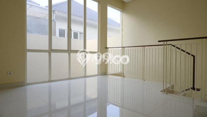 Rumah Elit Modern Siap Huni di Buntaran Surabaya Rumah Elit Modern Siap Huni di Buntaran Surabaya
