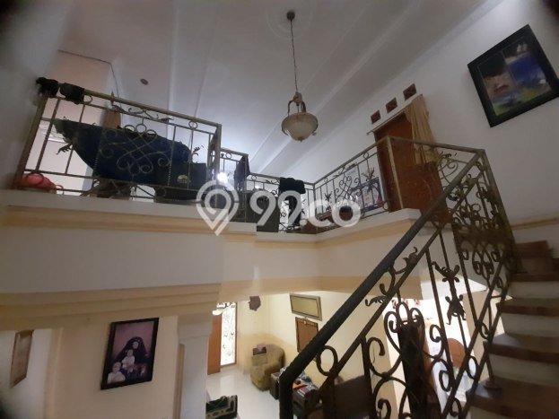 Dijual Cepat Rumah LB 200m² di Area Premium, Bandung Dijual Cepat Rumah LB 200m² di Area Premium, Bandung