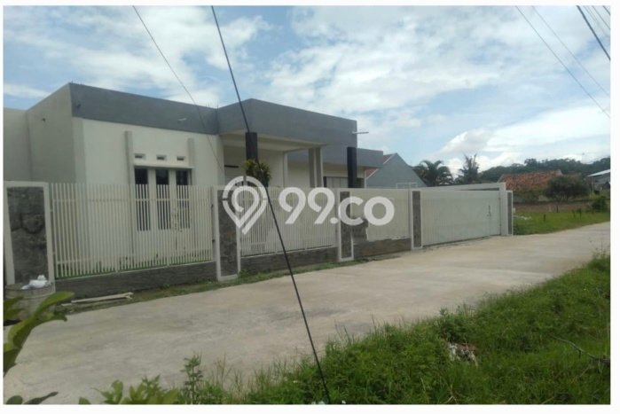 Hunian Cantik Modern Lb 320m2 di Jatinangor, Sumedang Hunian Cantik Modern Lb 320m2 di Jatinangor, Sumedang