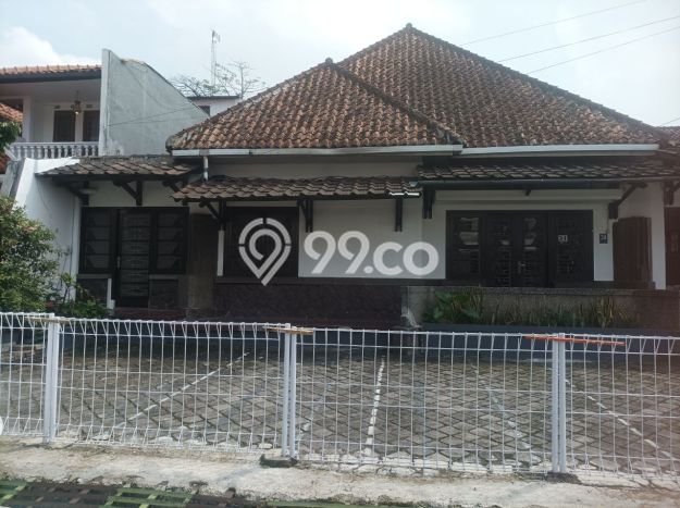 LIMITED UNIT! Rumah area Riau, 3 KM, Luas 400m² Bangunan 250m² LIMITED UNIT! Rumah area Riau, 3 KM, Luas 400m² Bangunan 250m²