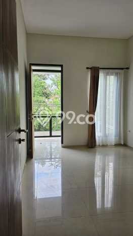 Rumah di Turangga, 3 KM, Area Strategis, LT 104m² LB 40m² Rumah di Turangga, 3 KM, Area Strategis, LT 104m² LB 40m²