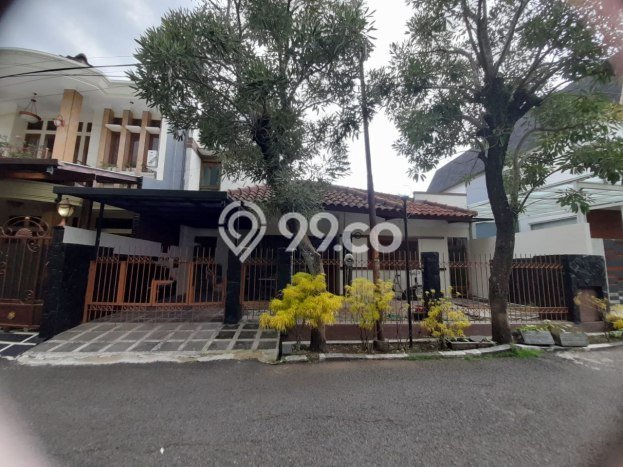 Disewakan Cepat Rumah Kondisi Baik di Area Arcamanik, Bandung Disewakan Cepat Rumah Kondisi Baik di Area Arcamanik, Bandung
