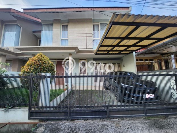 Disewakan Cepat Rumah Kondisi Baik di Area Antapani, Bandung Disewakan Cepat Rumah Kondisi Baik di Area Antapani, Bandung