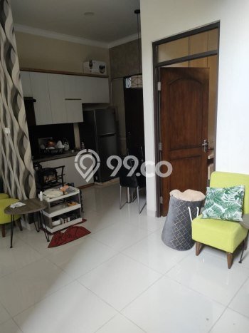 LOKASI STRATEGIS! Rumah di Arcamanik, Akses ke Stasiun, 3 KM, Luas 99m² LB 120m² LOKASI STRATEGIS! Rumah di Arcamanik, Akses ke Stasiun, 3 KM, Luas 99m² LB 120m²