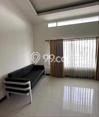 Sewa Rumah Murah di BKR Bandung Punya 4 Kamar Tidur Sewa Rumah Murah di BKR Bandung Punya 4 Kamar Tidur