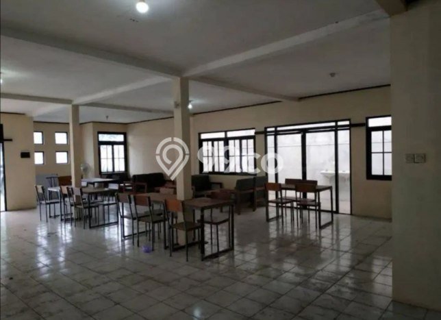 Ruko Dijual di Prime Area Bandung Luas 350m2 Ruko Dijual di Prime Area Bandung Luas 350m2