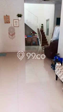JUAL CEPAT! Rumah Ready Stock Lokasi Premium , Luas 180m2m² Bangunan 110m2m² JUAL CEPAT! Rumah Ready Stock Lokasi Premium , Luas 180m2m² Bangunan 110m2m²