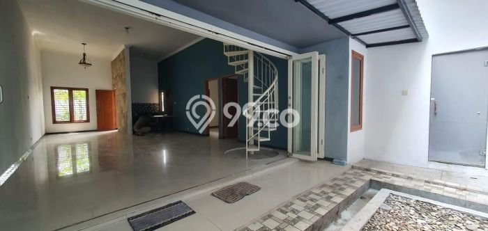 Dijual Rumah 3 Kamar Lokasi Strategis Nyaman dan Strategis di Rungkut Dijual Rumah 3 Kamar Lokasi Strategis Nyaman dan Strategis di Rungkut