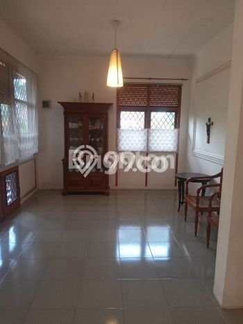 Dijual Rumah Mewah Megah Dengan View Eksklusif di Setra Duta, Bandung Dijual Rumah Mewah Megah Dengan View Eksklusif di Setra Duta, Bandung