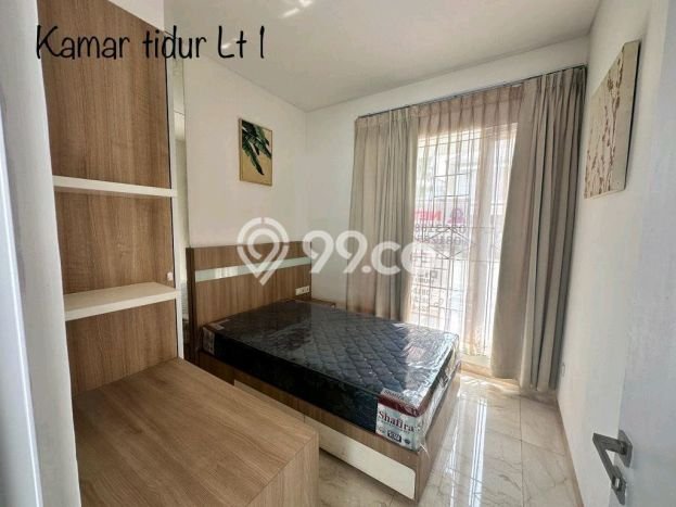 Lokasi terbaik! Rumah siap huni disewakan di Lippo Cikarang LB 240m2 Lokasi terbaik! Rumah siap huni disewakan di Lippo Cikarang LB 240m2
