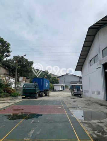 LOKASI STRATEGIS! Pabrik di Padalarang, Luas 3500m², Kawasan Komersial LOKASI STRATEGIS! Pabrik di Padalarang, Luas 3500m², Kawasan Komersial