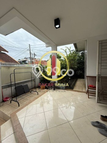 Rumah Mewah LB 250m2 Siap Huni Desain Elegan di Turangga, Bandung Rumah Mewah LB 250m2 Siap Huni Desain Elegan di Turangga, Bandung