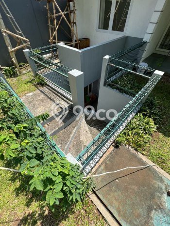 Jual Rumah Mewah Elegan Dengan View Cantik di Tubagus Ismail, Bandung Jual Rumah Mewah Elegan Dengan View Cantik di Tubagus Ismail, Bandung