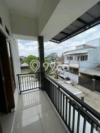 Rumah Minimalis 3 KT di Buah Batu Bandung Semi Furnished Rumah Minimalis 3 KT di Buah Batu Bandung Semi Furnished