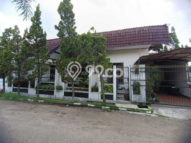 Jual Rumah Eksklusif 5 KT di Soekarno Hatta, Bandung Jual Rumah Eksklusif 5 KT di Soekarno Hatta, Bandung