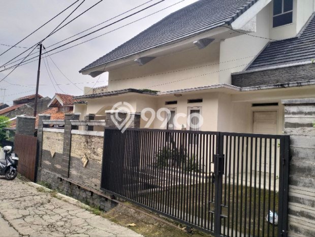 Rumah Modern 4 Kamar LT 259m2 di Cigadung Rumah Modern 4 Kamar LT 259m2 di Cigadung