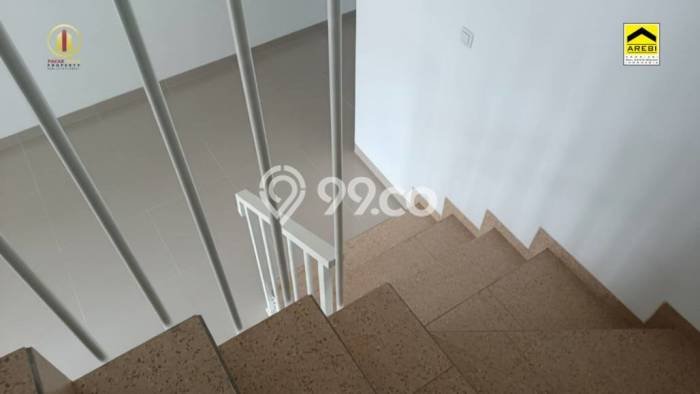 Jual Rumah Favorit Siap Huni LB 125m2 di Arcamanik, Bandung Jual Rumah Favorit Siap Huni LB 125m2 di Arcamanik, Bandung