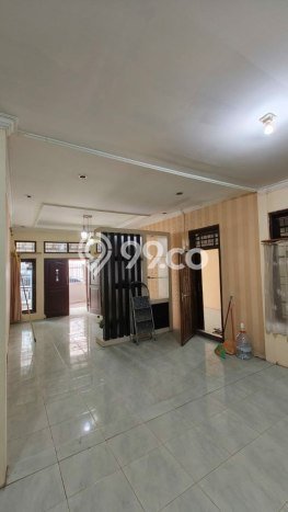 For Sale Rumah 4 Kamar Lokasi Strategis Bagus dan Strategis di Margahayu For Sale Rumah 4 Kamar Lokasi Strategis Bagus dan Strategis di Margahayu