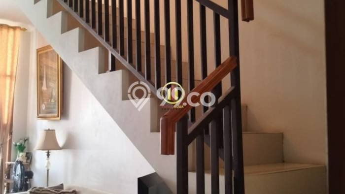 Jual Rumah Bagus Siap Huni LB 200m2 di Arcamanik, Bandung Jual Rumah Bagus Siap Huni LB 200m2 di Arcamanik, Bandung