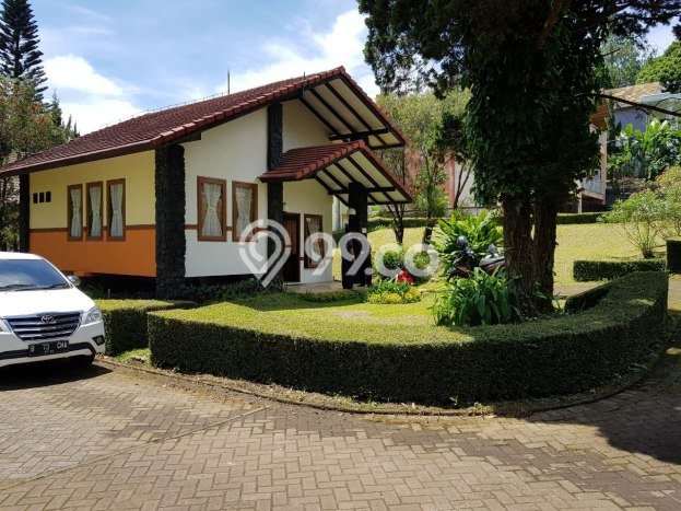 LOKASI TERBAIK! Vila di , Ukuran 477m2m², Lingkungan Asri dan aman LOKASI TERBAIK! Vila di , Ukuran 477m2m², Lingkungan Asri dan aman