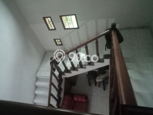 Siap Huni Hunian Elit 5 Kamar di Regol Dekat ke Mana Saja Siap Huni Hunian Elit 5 Kamar di Regol Dekat ke Mana Saja