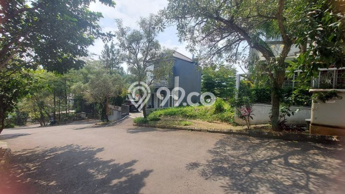 Tanah Dijual Lokasi Strategis di Bandung dengan Luas 261m2 Tanah Dijual Lokasi Strategis di Bandung dengan Luas 261m2