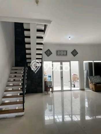 Rumah Minimalis 3 KT di Buah Batu Bandung Semi Furnished Rumah Minimalis 3 KT di Buah Batu Bandung Semi Furnished