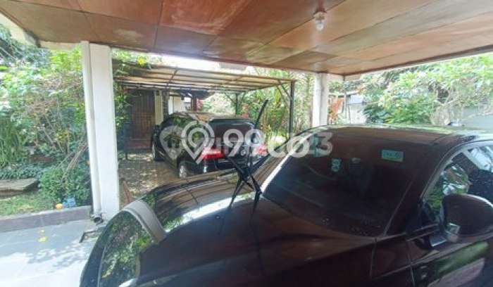 Rumah Luxury Modern Siap Huni di Cihampelas Bandung Rumah Luxury Modern Siap Huni di Cihampelas Bandung