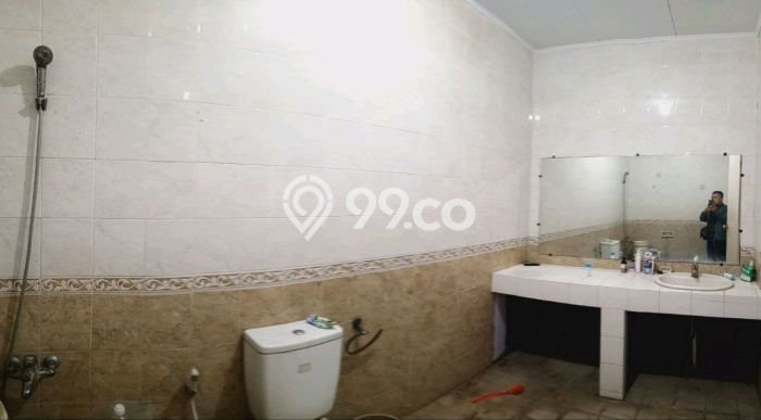Rumah Mewah LB 450m2 Siap Pakai Desain Elegan di Turangga, Bandung Rumah Mewah LB 450m2 Siap Pakai Desain Elegan di Turangga, Bandung