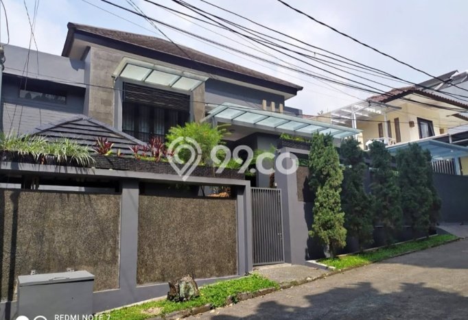 Rumah Luxury Modern Tanpa Renovasi di Geger Kalong Bandung Rumah Luxury Modern Tanpa Renovasi di Geger Kalong Bandung