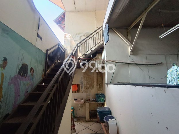 Hunian Elit LB 334m2 Siap Huni Desain Elegan di Tubagus Ismail, Bandung Hunian Elit LB 334m2 Siap Huni Desain Elegan di Tubagus Ismail, Bandung