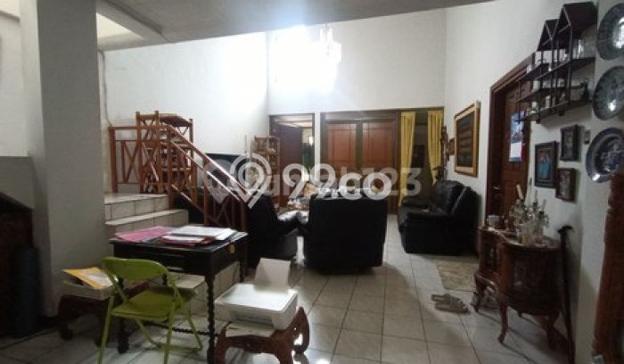 Rumah Luxury Modern Siap Huni di Cihampelas Bandung Rumah Luxury Modern Siap Huni di Cihampelas Bandung