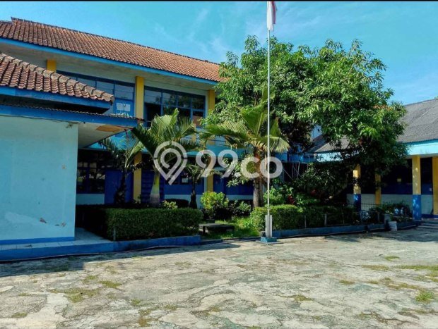 Lokasi Strategis! Dijual Kantor Bisnis di Kiaracondong, Bandung Kondisi Bagus Lokasi Strategis! Dijual Kantor Bisnis di Kiaracondong, Bandung Kondisi Bagus