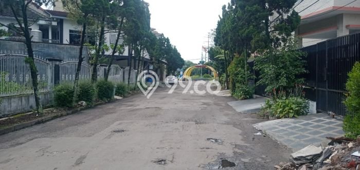 Rumah Modern 4 KT di Bandung Kota Bandung Unfurnished Rumah Modern 4 KT di Bandung Kota Bandung Unfurnished