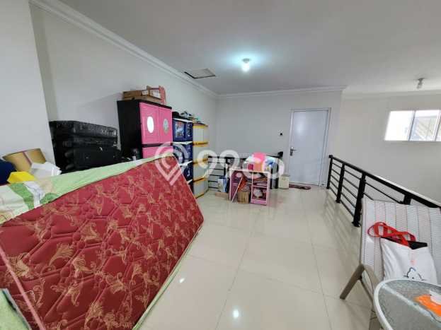Rumah Strategis LT 142m2m² / LB 200m2m² di , Dekat Pusat Kota, Semarang Rumah Strategis LT 142m2m² / LB 200m2m² di , Dekat Pusat Kota, Semarang