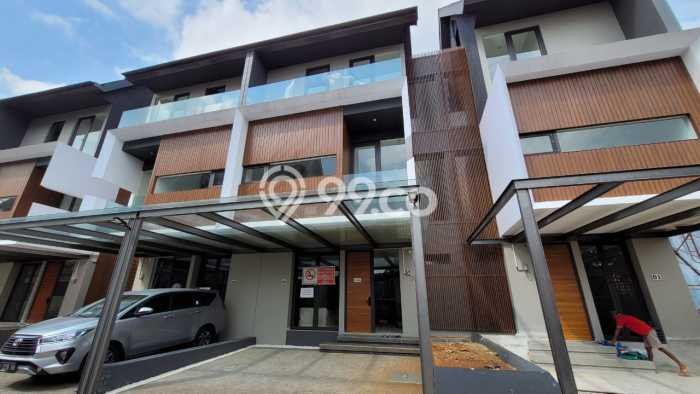 Dijual Rumah Mewah Exclusive di Gajah Mungkur, Semarang Dijual Rumah Mewah Exclusive di Gajah Mungkur, Semarang