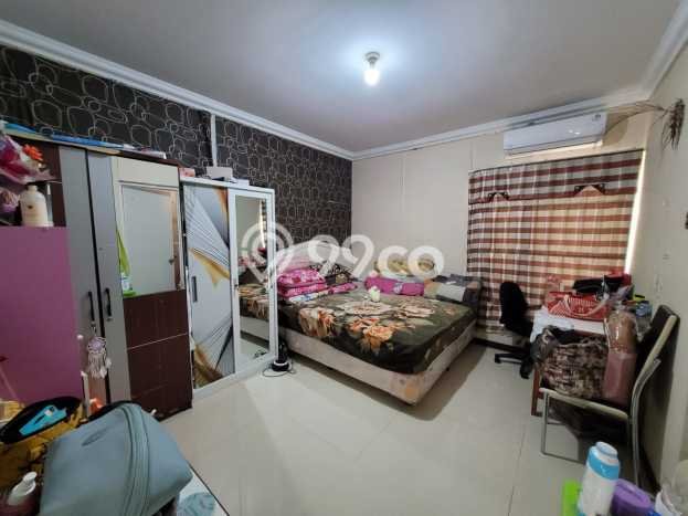 Rumah Strategis LT 142m2m² / LB 200m2m² di , Dekat Pusat Kota, Semarang Rumah Strategis LT 142m2m² / LB 200m2m² di , Dekat Pusat Kota, Semarang