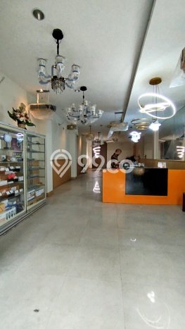 Ruko Dijual di Semarang LT 406m2 & LB 906m2 Lokasi Terbaik! Ruko Dijual di Semarang LT 406m2 & LB 906m2 Lokasi Terbaik!
