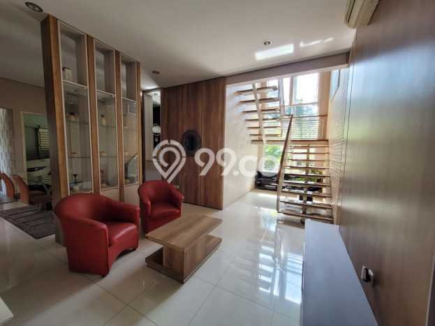 Hunian Mewah Siap Huni LT 240m2 di Gajah Mungkur, Semarang Hunian Mewah Siap Huni LT 240m2 di Gajah Mungkur, Semarang