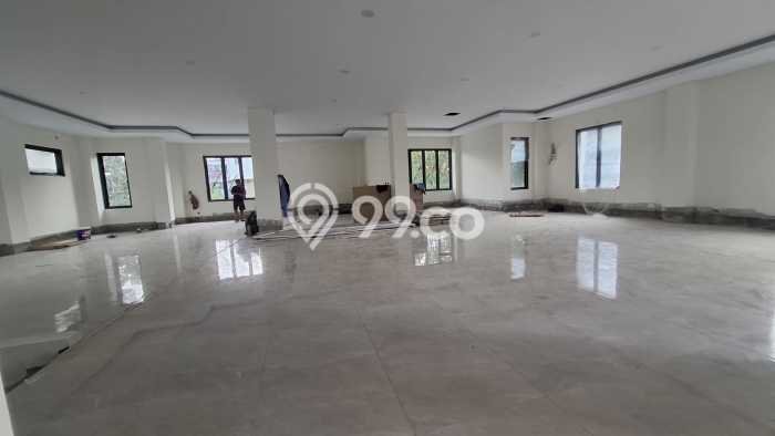 Disewakan Rumah Nyaman di Semarang Harga Rp 600 Juta/ Tahun Disewakan Rumah Nyaman di Semarang Harga Rp 600 Juta/ Tahun