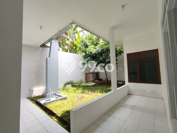 PROMO SPESIAL! Rumah Untuk Investasi di , Luas 202m2m² LB 180m2m² PROMO SPESIAL! Rumah Untuk Investasi di , Luas 202m2m² LB 180m2m²